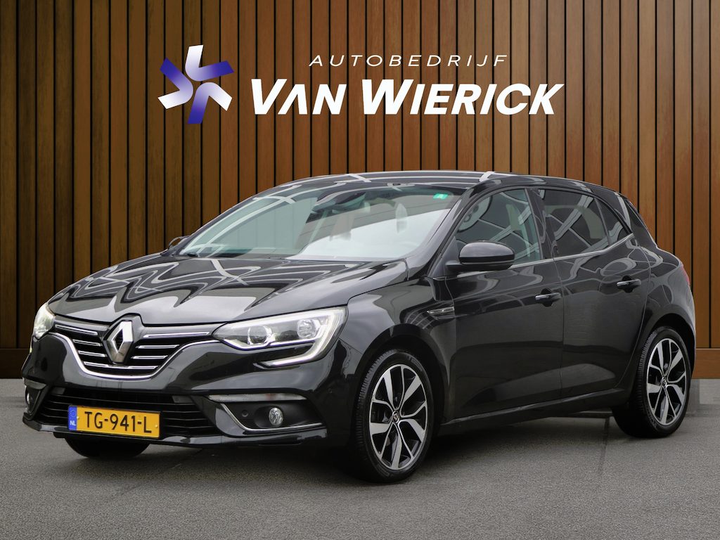 Renault Megane 1.3 TCe Bose 140PK! | Dealer onderhouden & Rijklaar | Keyless | Camera | Cruise | Clima | LM Velgen | Origineel NL