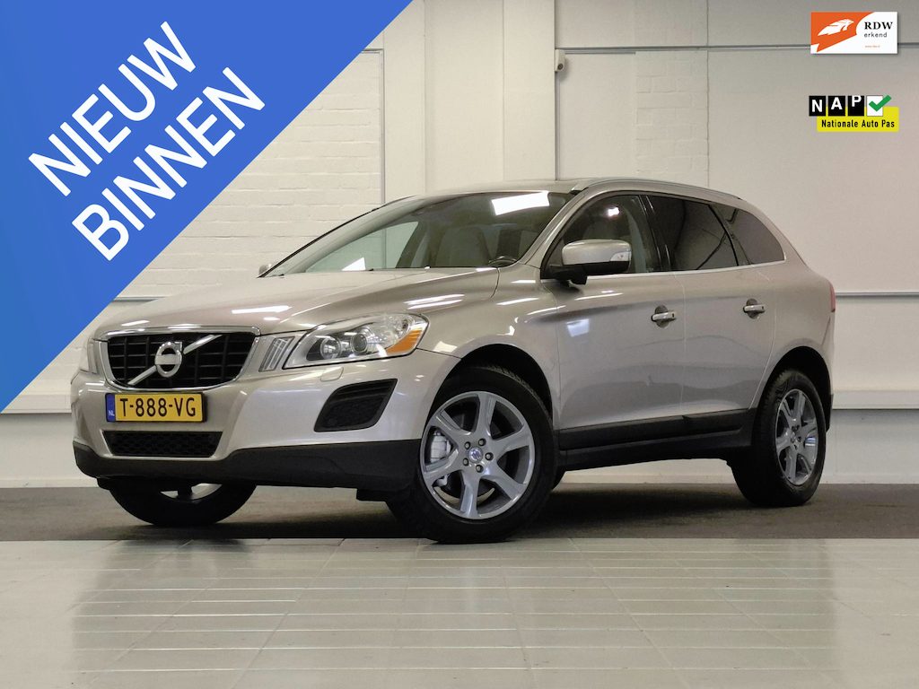 Volvo XC60 3.0 T6 AWD Summum Leder Pano Camera Xenon Premium audio Mooi! Garantie