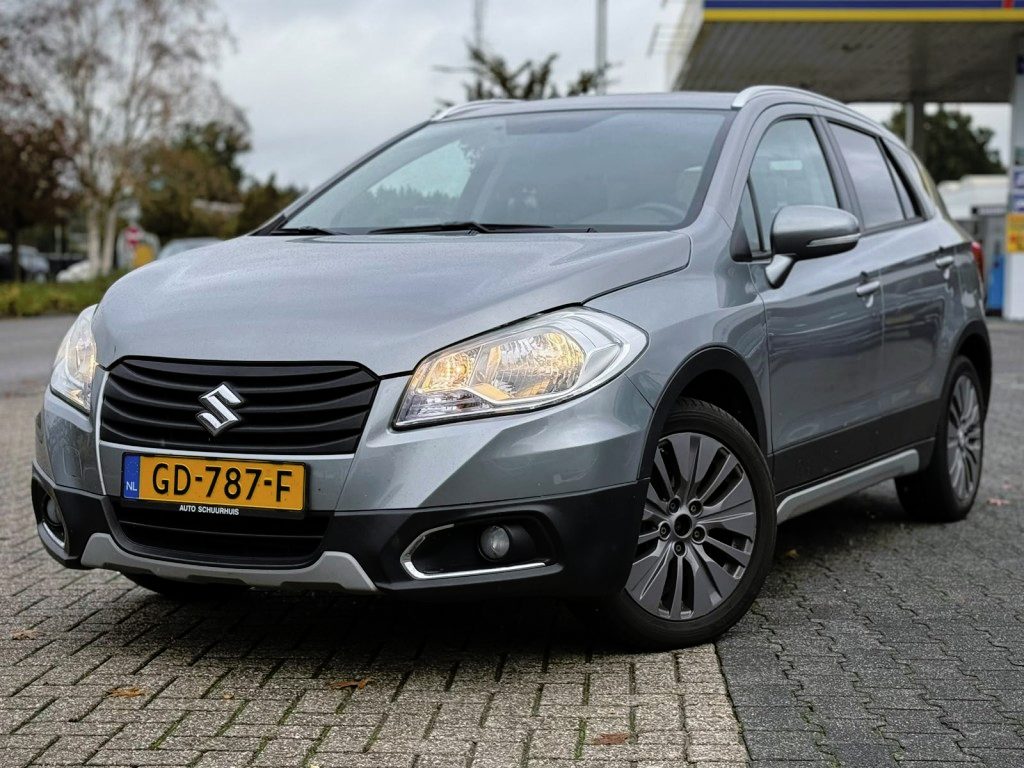Suzuki S-Cross 1.6 EXCLUSIVE TREKHAAK PANORAMADAK 100% ONDERHOUDEN