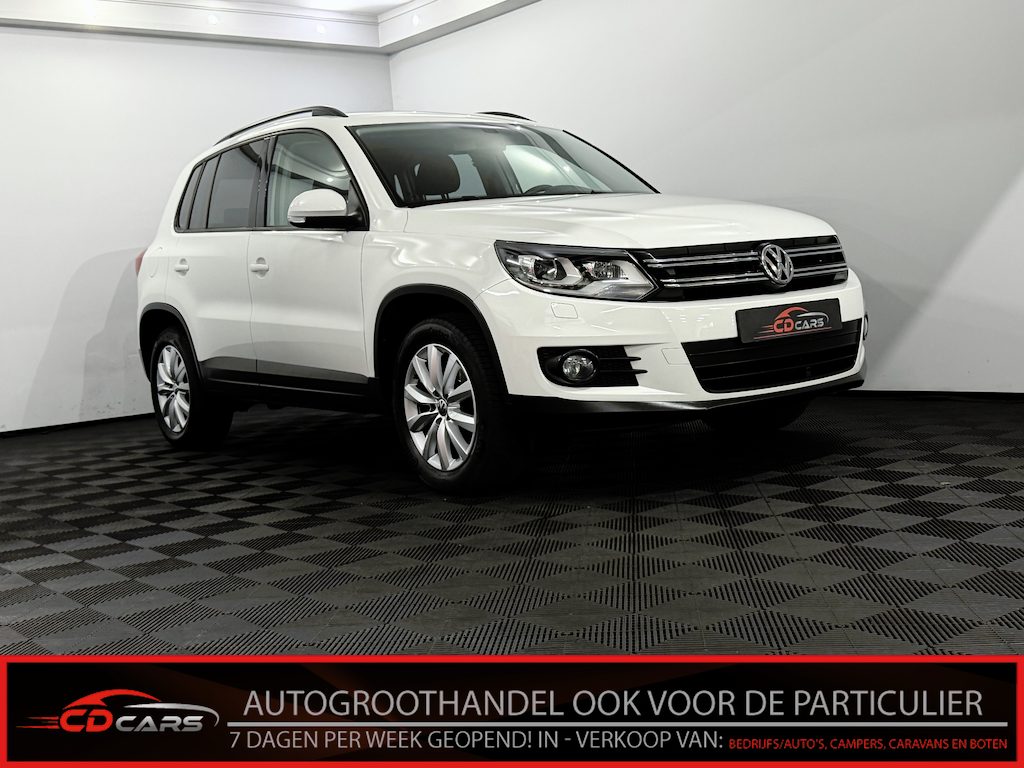 Volkswagen Tiguan 1.4 TSI Sport&Style Edition Apple carplay, Clima, A start stop, Cruise control, Parkeersensoren, Lichtmetalen velgen