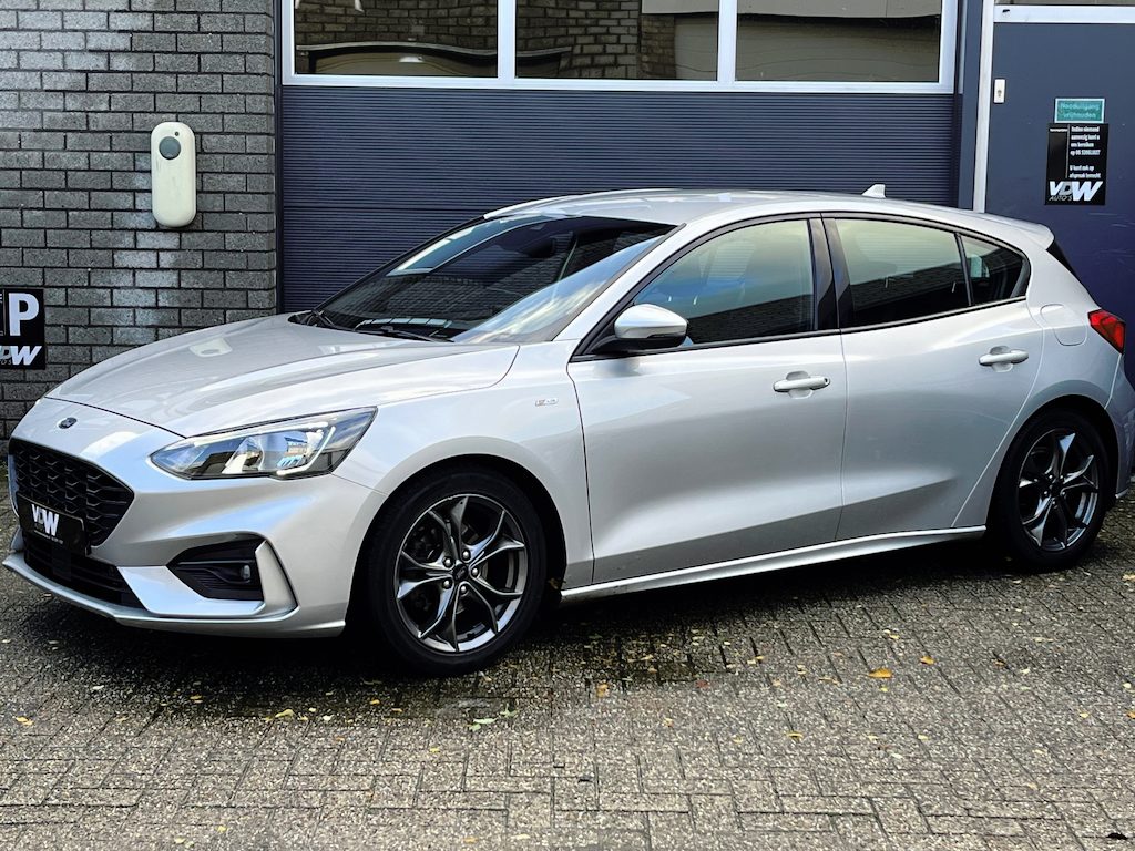 Ford Focus 1.0 EcoBoost Titanium AUTOMAAT nieuwe dis riem APK