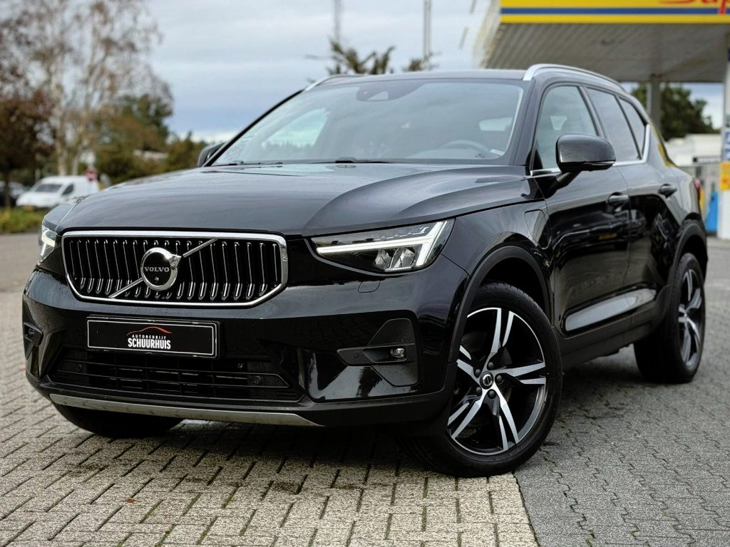 Volvo XC40 1.5 T5 RECHARGE PHEV VOL LEDER EL.TREKHAAK EL. ACHTERKLEP