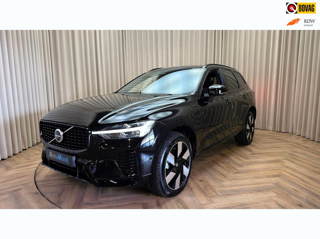 Volvo XC60 2.0 T8 Plug-in AWD Plus Dark Edition | 455 PK | Pano| Stoelverwarming Voor & Achter| 360 camera | Harman Kardon Sound