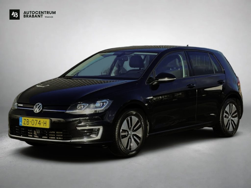 Volkswagen E-Golf E-Golf (NL-auto, Goed OndH, Leder Dynaudio, Digitale Dash, StoelV, Climate Con, Cruise Con, Etc)
