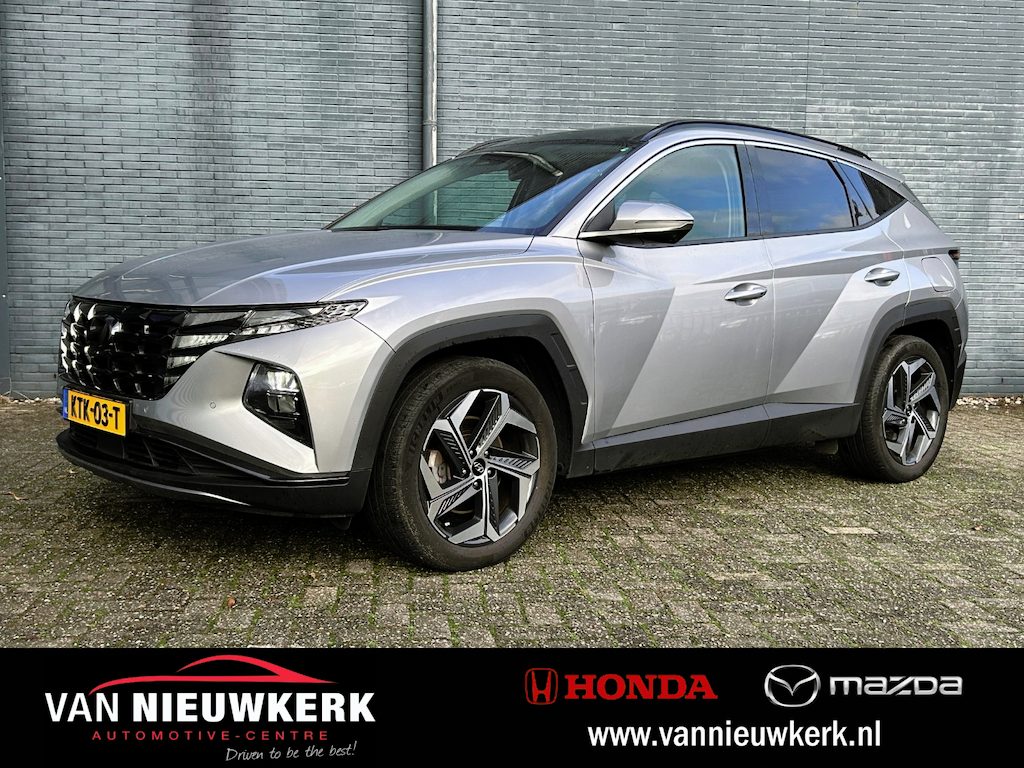 Hyundai Tucson 1.6 T-GDi PHEV 265pk AWD Automaat Comfort Sky | Pano Schuif/Kantel Dak | Navi & Carplay | Adaptieve Cruise | Stoel/Stuurverwarming |