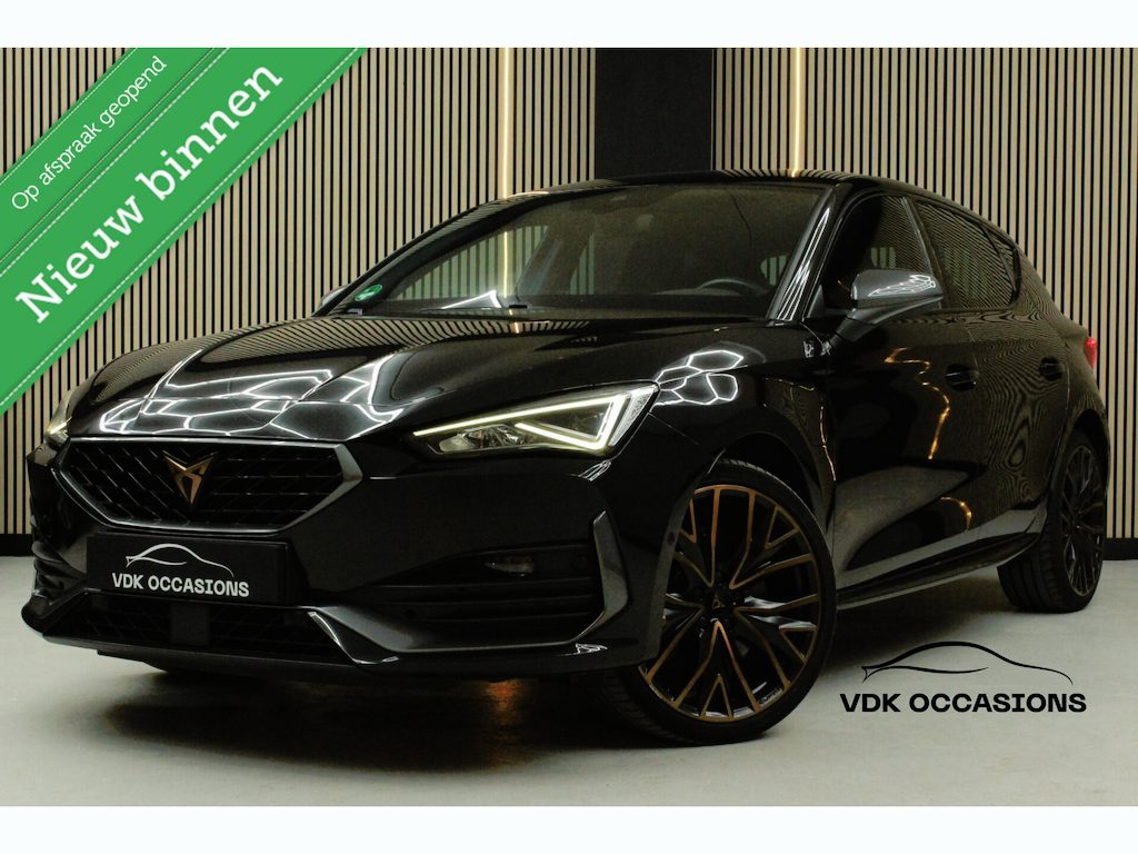 CUPRA Leon 1.4 e-Hybrid VZ Performance| Stuur Knoppen|Camera
