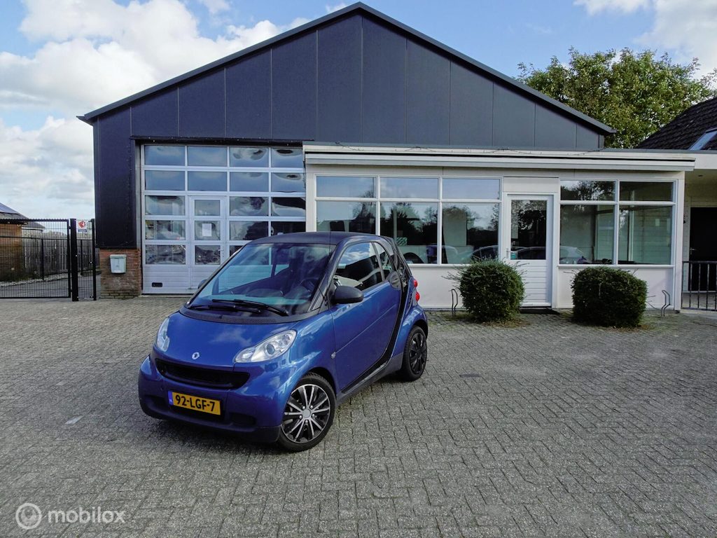 smart Fortwo coupé 1.0 mhd Base