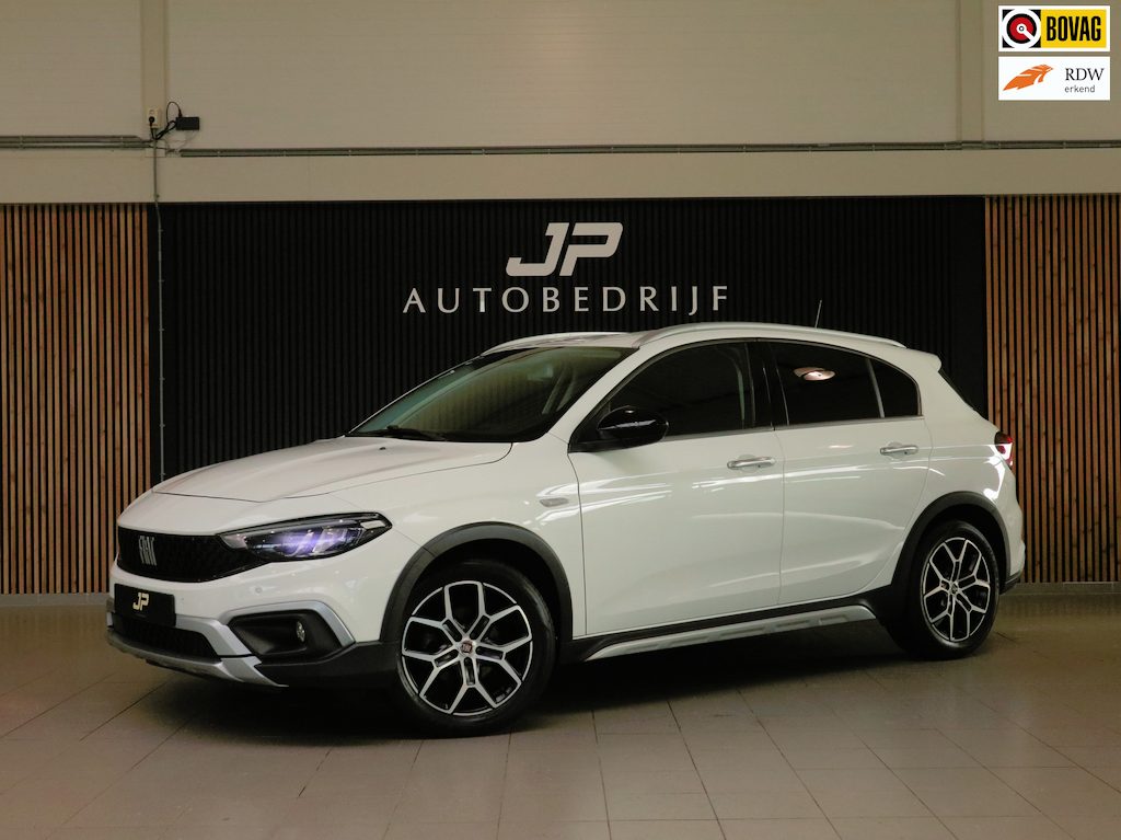 Fiat Tipo Cross 1.0 City Cross | ADAPTIVE CRUISE|CAMERA|CARPLAY|TREKHAAK|17"
