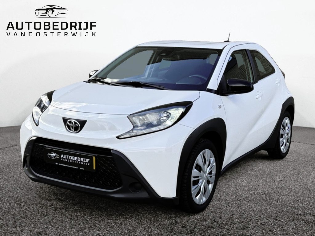 Toyota Aygo X 1.0 VVT-i MT Play