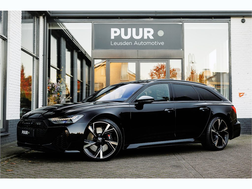 Audi RS6 4.0 TFSI Quattro Akrapovic - Pano - B&O