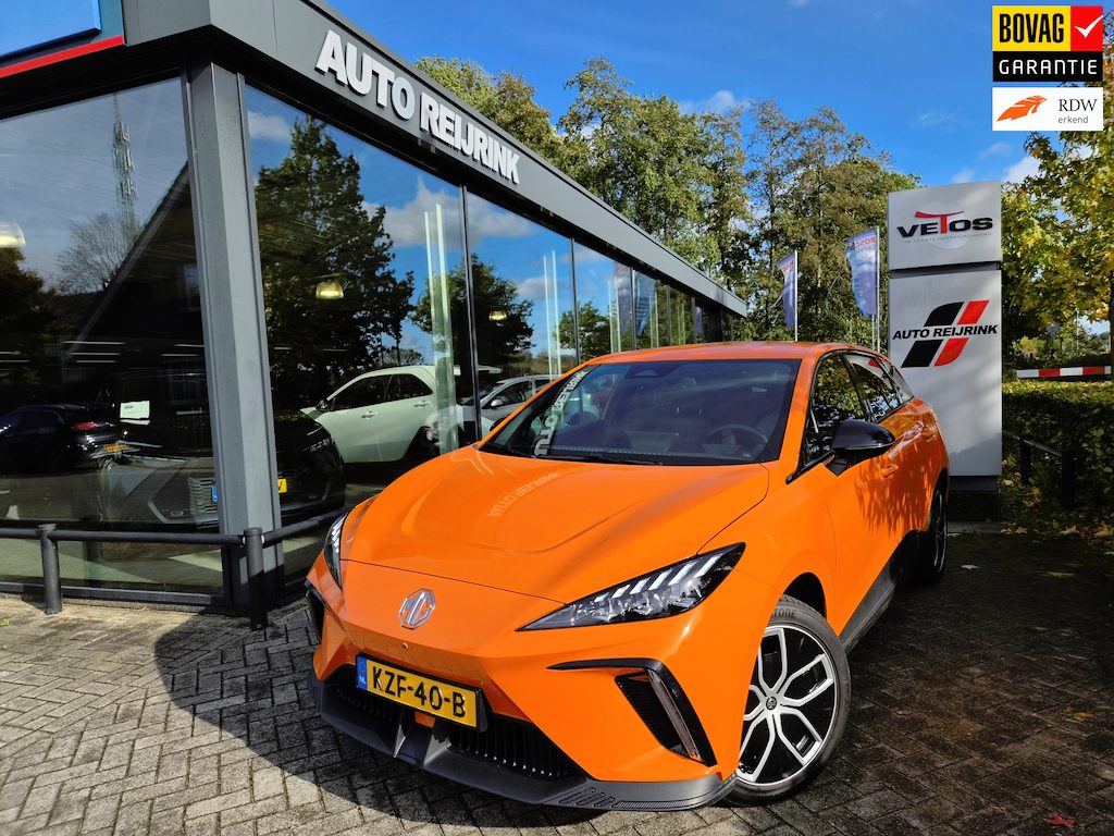 MG MG4 ELECTRIC Luxury 64 kWh