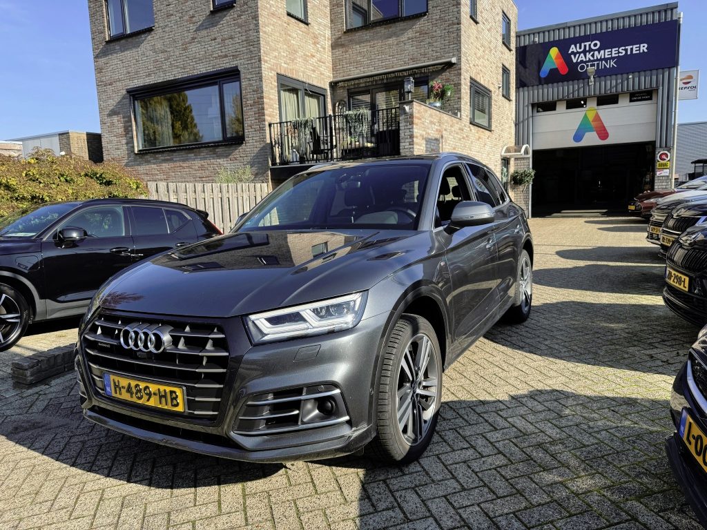 Audi Q5 55 TFSI e q. Comp.