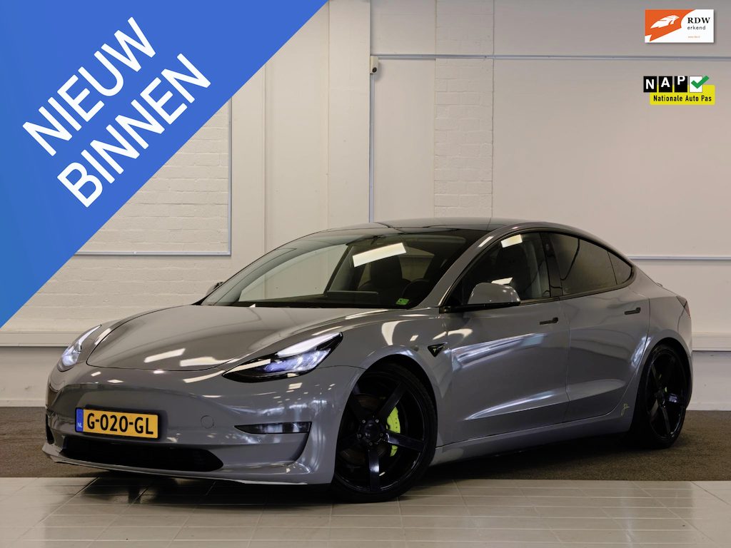 Tesla Model 3 Long Range AWD 75 kWh 20''LM Performance look Verlaagd Mooi! Garantie