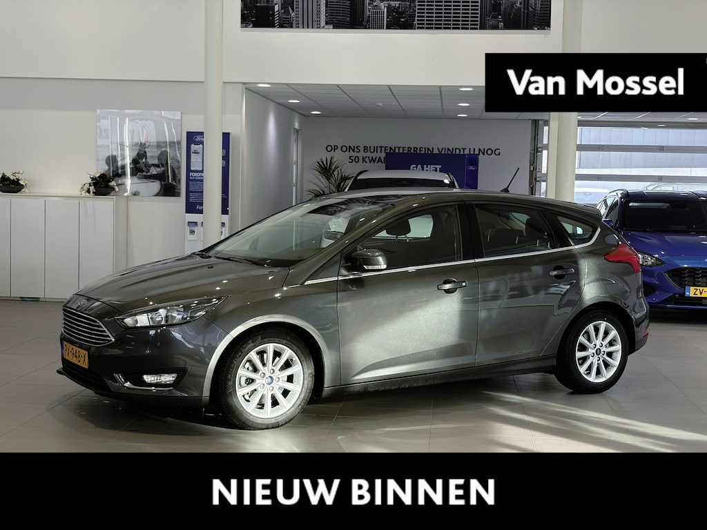 Ford Focus 1.5 Titanium VOLLEDIG DEALER ONDERHOUDEN | DISTRIBUTIERIEM AL VERVANGEN | TREKHAAK