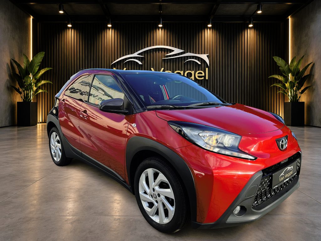 Toyota Aygo X 1.0 VVT-i MT Premium carplay, camera, cruise, stoelverw
