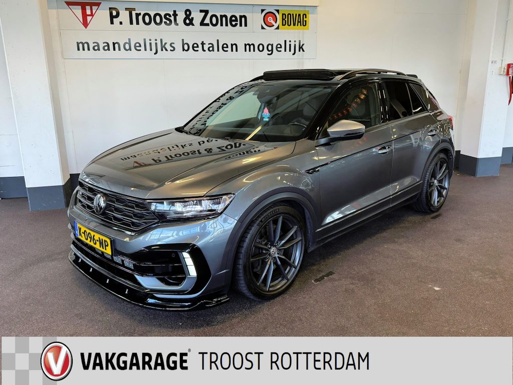 Volkswagen T-Roc 2.0 TSI 4Motion R 300PK | Panoramadak | Akraprovic | Beats | Keyless | Lederen bekleding | Adaptieve cruise control | Lane assist | Achteruitrijcamera | Dodehoeksdetectie | Adaptief onderstel | Apple carplay | Stoelverwarming | Elek. kofferklep