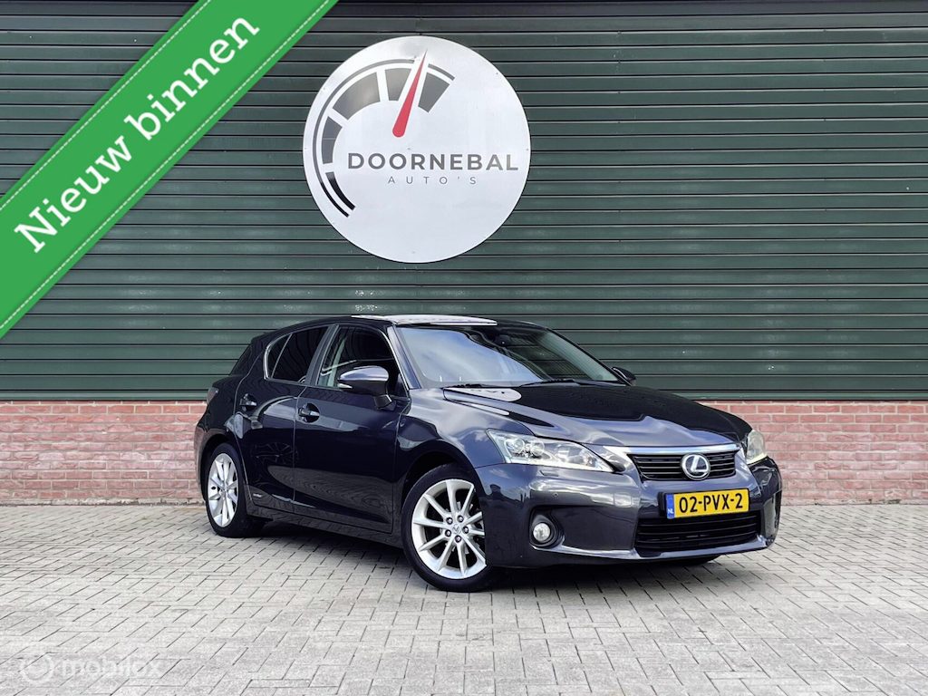 Lexus CT 200h Business Line Pro / CRUISE / HYBRIDE / CAMERA