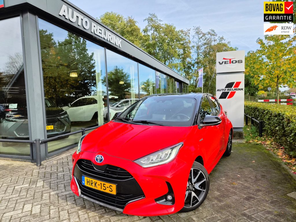 Toyota Yaris 1.5 Hybrid Launch Edition/TREKHAAK AFNB/STOEL-EN STUURVERW/PARK.SENS V+A/KEYLESS