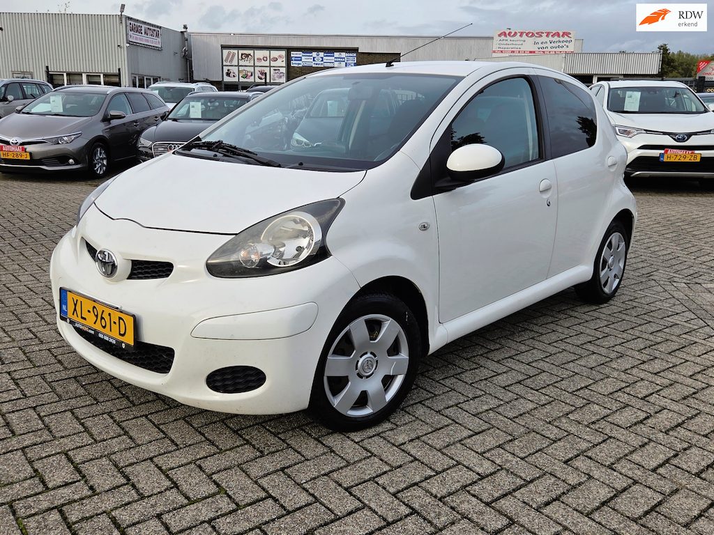 Toyota Aygo 1.0-12V NAVIG--AIRCO-EERSTE EIGENAAR