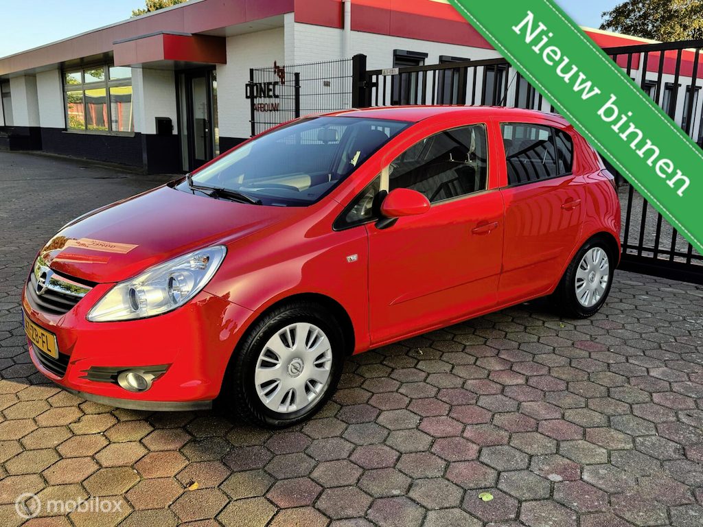 Opel Corsa 1.4-16V Enjoy 5DRS IN NIEUWSTAAT 1E EIG. NWE APK