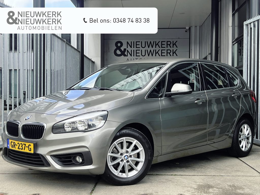 BMW 2-Serie Active Tourer 218i Essential | AUTOMAAT | TREKHAAK | NAVI | PDC | CRUISE CONTROL | CLIMATE CONTROL | LMV 16'' | BLUETOOTH