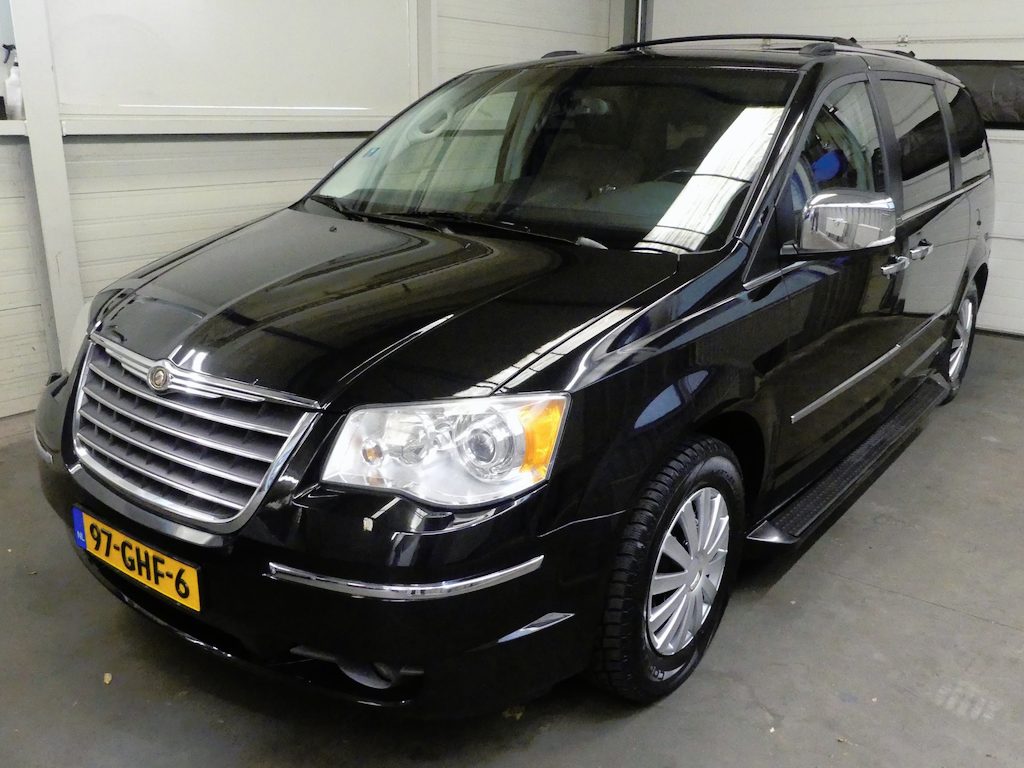 Chrysler Grand Voyager 3.8 V6 Limited Stow N'Go - Trekhaak - Stoelverwarming