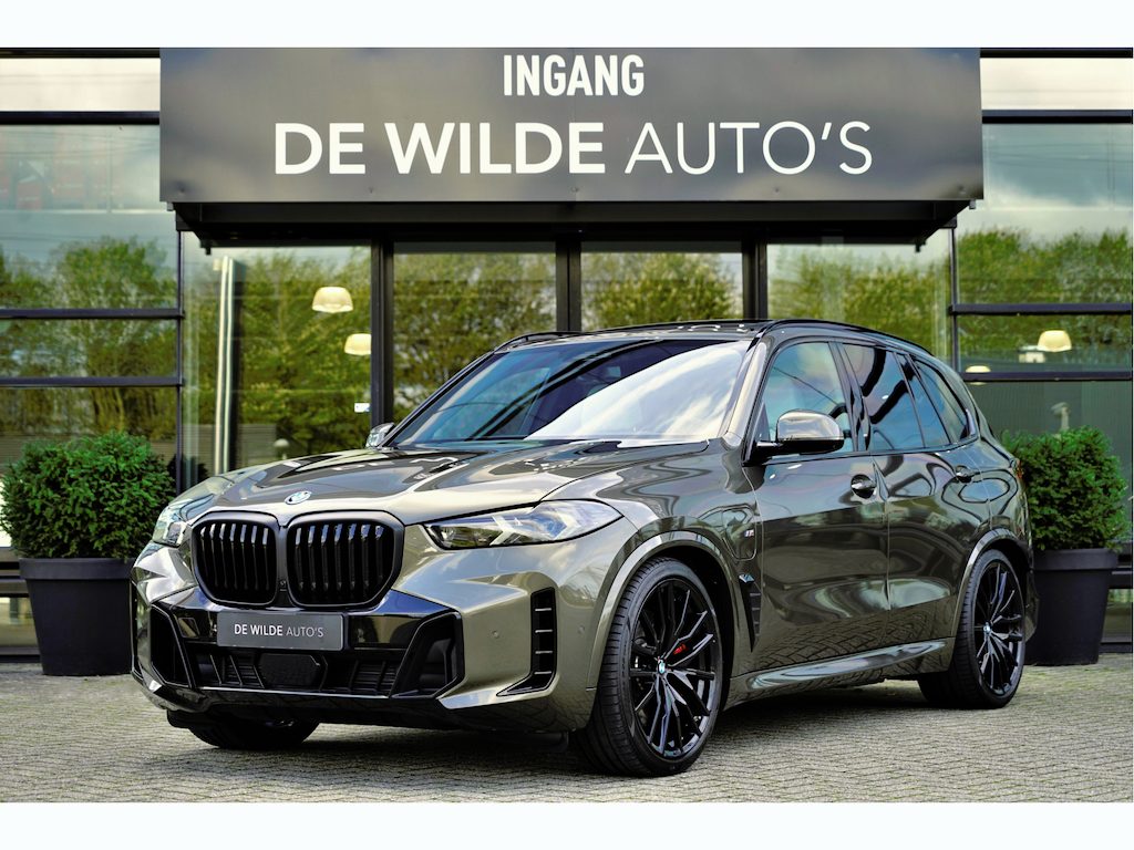 BMW X5 xDrive50e M-sport Manhattan Pano 4-wielsturing SoftClose Trekhaak Harman/Kardon