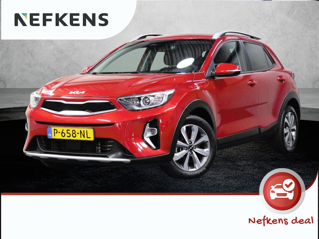 Kia Stonic 1.0 T-GDi MHEV DynamicPlusLine 100PK | AppleCarplay/AndroidAuto | Navigatie | Climate Control | Cruise Control | Trekhaak | Achteruitrijcamera | Parkeersensoren Achter | LED | 16" Lichtmetalen Velgen | DAB Ontvanger |