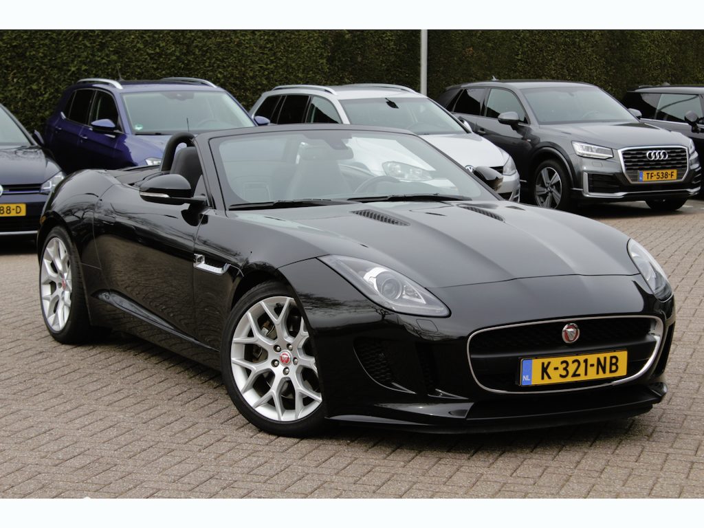 Jaguar F-Type 3.0 V6 Convertible 69.683 km! / Camera / Leder / Keyless / Memory seats / 19'' / Sportuitlaat