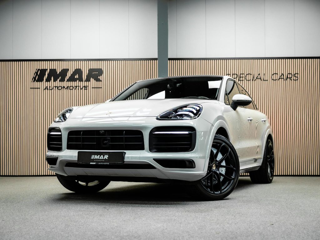Porsche Cayenne 2.9 S Kreid grijze Cayenne S met Carbonpack, GT wielen, diamondbrakes unieke uitvoering