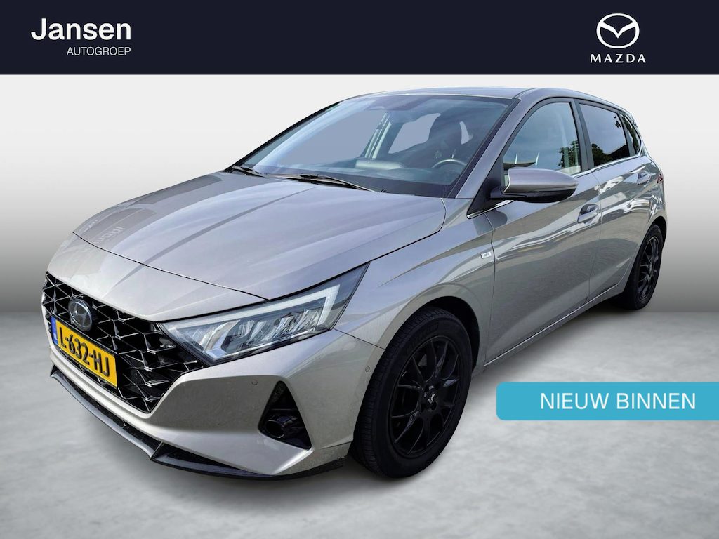 Hyundai i20 1.0 T-GDI Premium Sky / Verwarmde stoelen + stuurwiel / Navigatie / Bose audio / Keyless entry / Camera.