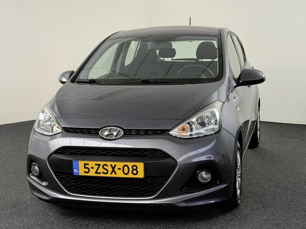Hyundai i10 1.0i i-Motion Comfort Automtatisch airco / Cruise Cntrl / PDC / Bluetooth / 30.000 KM