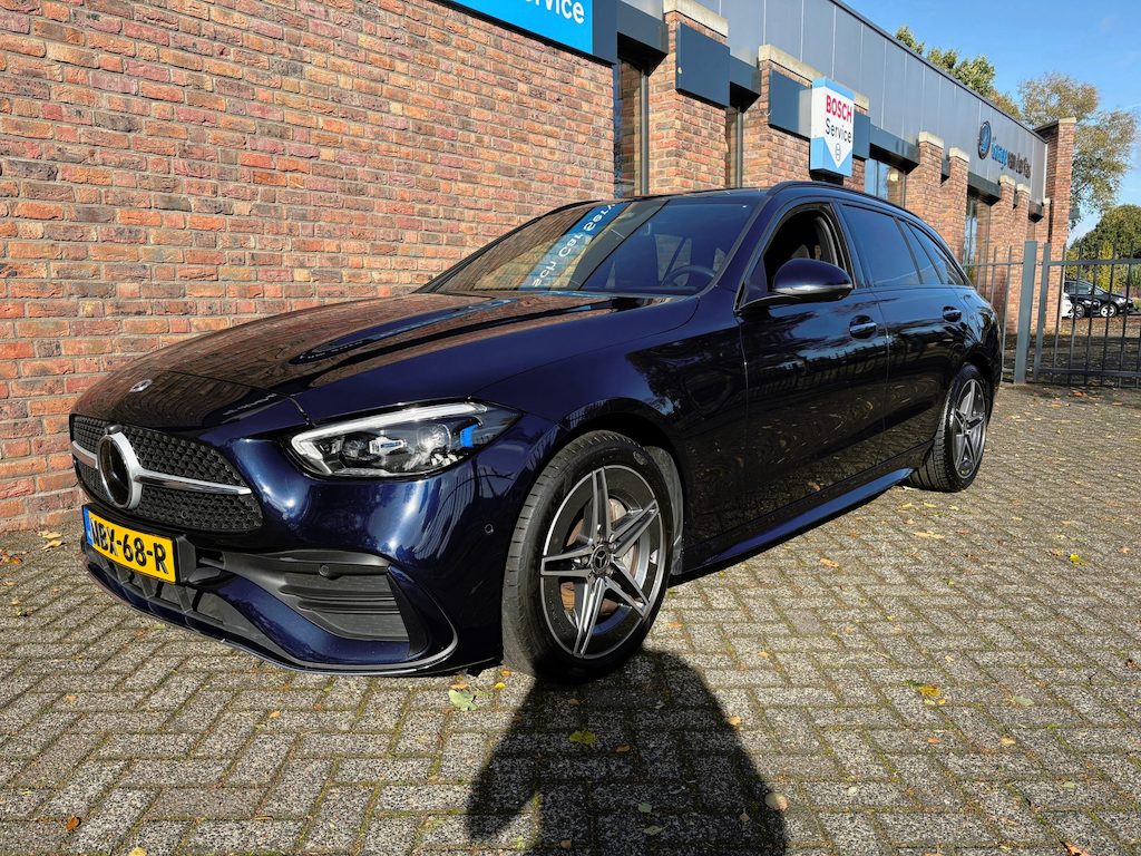 Mercedes-Benz C-klasse Estate 300 e AMG Line|Burmester|Trekhaak|Led|Half leder