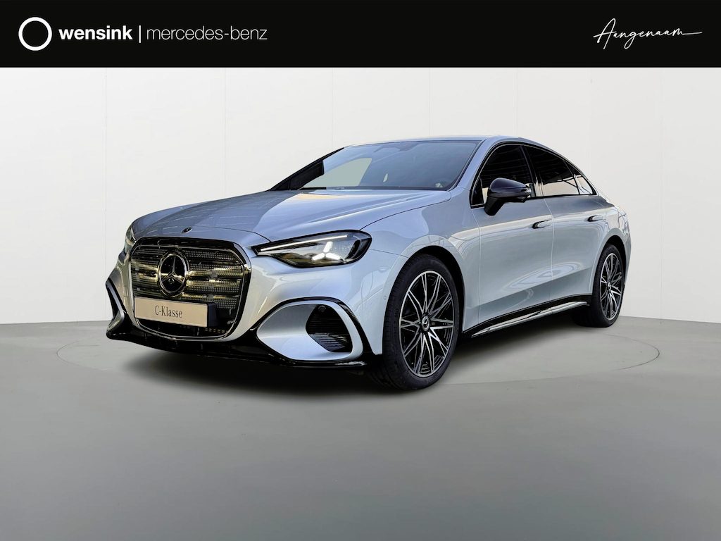 Mercedes-Benz C-klasse 400 4MATIC Launch Edition 94 kWh | Hyperscreen | Trekhaak | Panoramadak | Distronic | Sfeerverlichting | 360 camera |