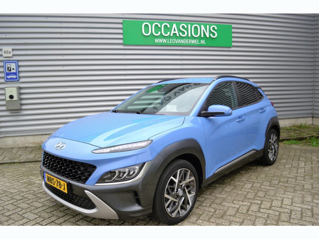 Hyundai Kona 1.6 GDI HEV FASHION|NAVI|CARPLAY|TREKHAAK