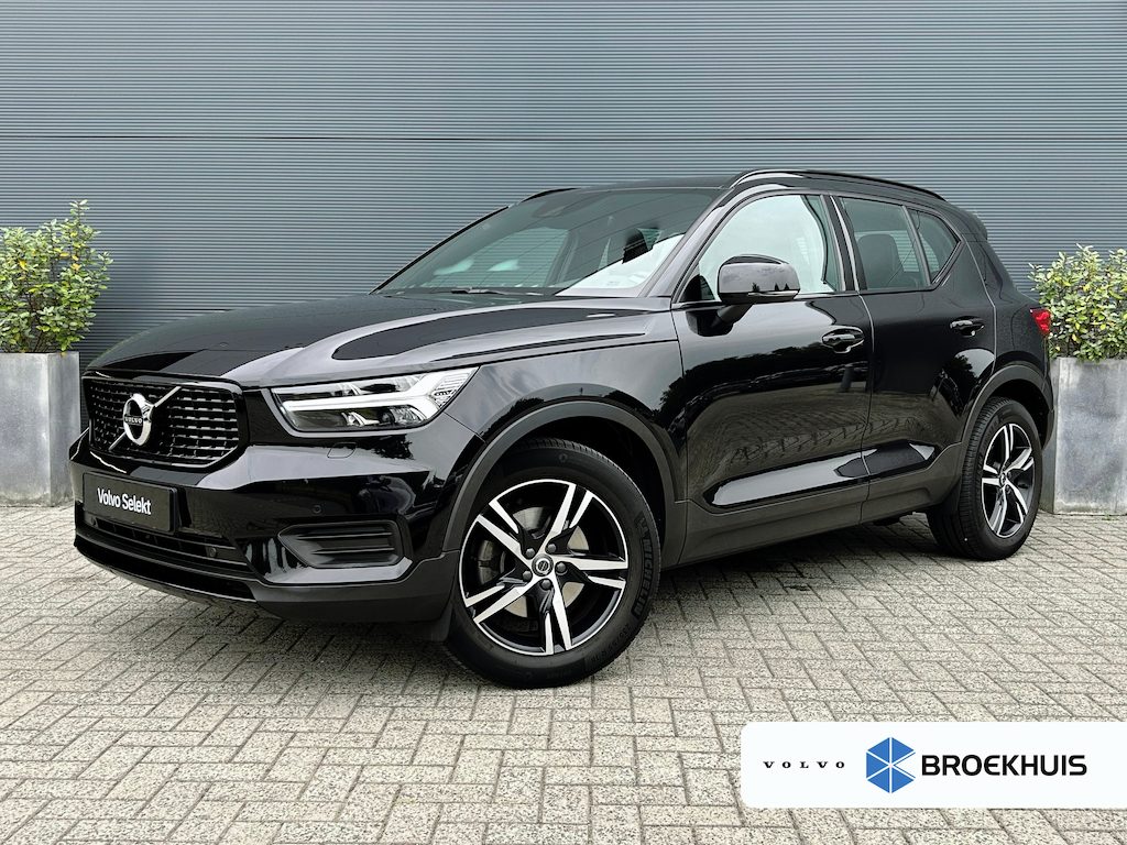Volvo XC40 2.0 B4 R-Design | Pilot Assist | Trekhaak | Camera | Keyless |