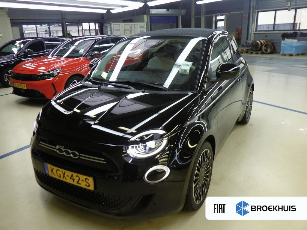Fiat 500C 1.0 Hybrid La Prima tot 8 Jaar Garantie! | Achteruitrijcamera | Climate Control | Stoelverwarming | Dodehoekdetectie | !!