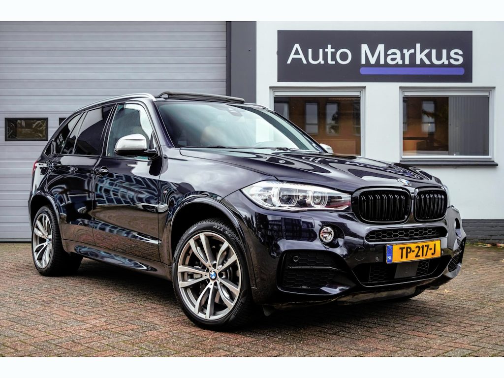 BMW X5 M50d|Pano|ACC|HUD|Memory|Trekhaak|Carbonschwarz|Adaptief onderstel|381PK