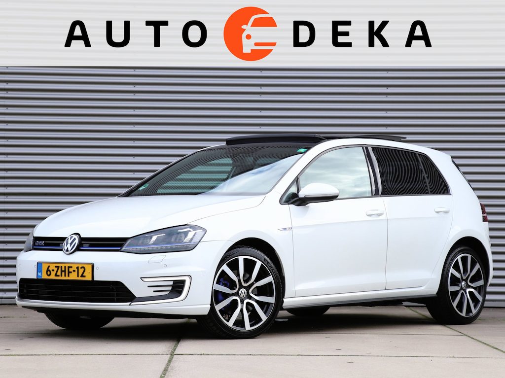 Volkswagen Golf 1.4 TSI GTE *Panodak*Stoelverw.*Camera*