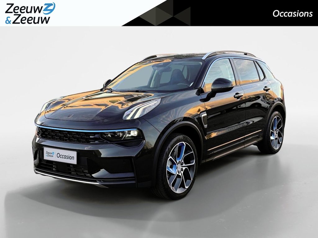Lynk & Co 01 1.5 | Adaptieve Cruise Control | Stoelverwarming | Schuif/Kantel Dak |  | Elek. Achterklep | Lichtmetalen Velgen |