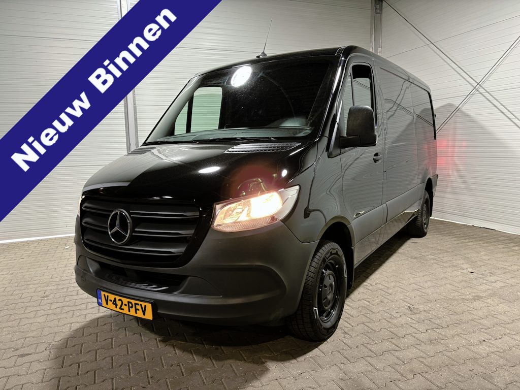 Mercedes-Benz Sprinter 317 1.9 CDI L2H1 | Automaat | 3-Zits | Trekhaak | Cruise control | Achteruitrij camera | Apple Carplay | Android VVB486 Prijs zoals getoond