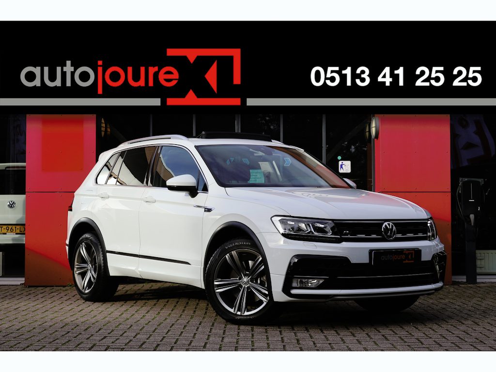 Volkswagen Tiguan 2.0 TSI 4Motion Highline R-Line | ACC | Panoramadak | DYNaudio | Trekhaak |