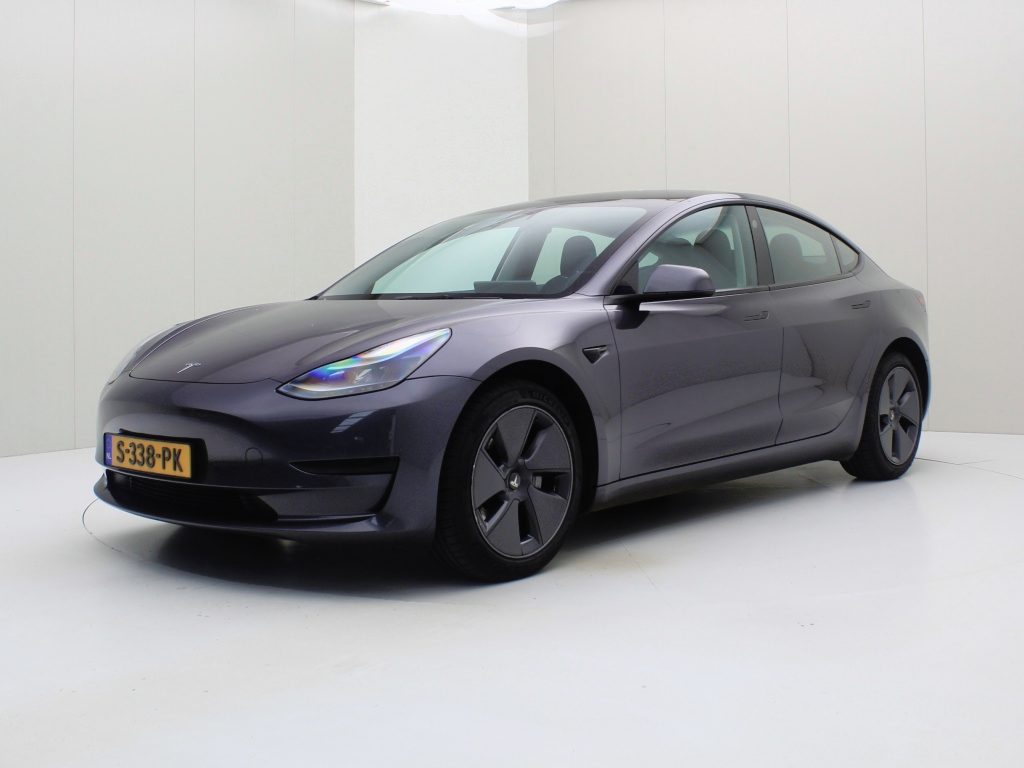 Tesla Model 3 Standard Plus RWD