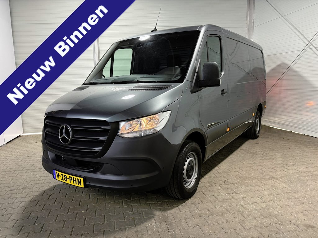 Mercedes-Benz Sprinter 317 1.9 CDI L2H1 RWD | AUT | Trekhaak | Achteruitrij camera | 3- zits | Cruise control | Android | Apple Carplay VVB491 Prijs zoals getoond