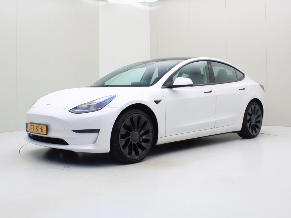 Tesla Model 3 Performance Dual Motor AWD Tesla Model 3 Performance AWD 486pk 75kWh FACELIFT [ AUTOPILOT+567KM WLTP+PREMIUM AUDIO ]