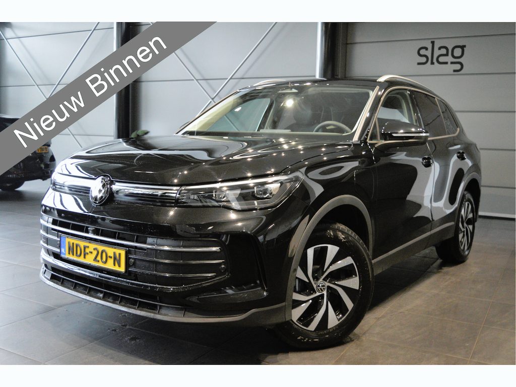 Volkswagen Tiguan 1.5 eHybrid Life carplay camera led keyless 17 inch !!