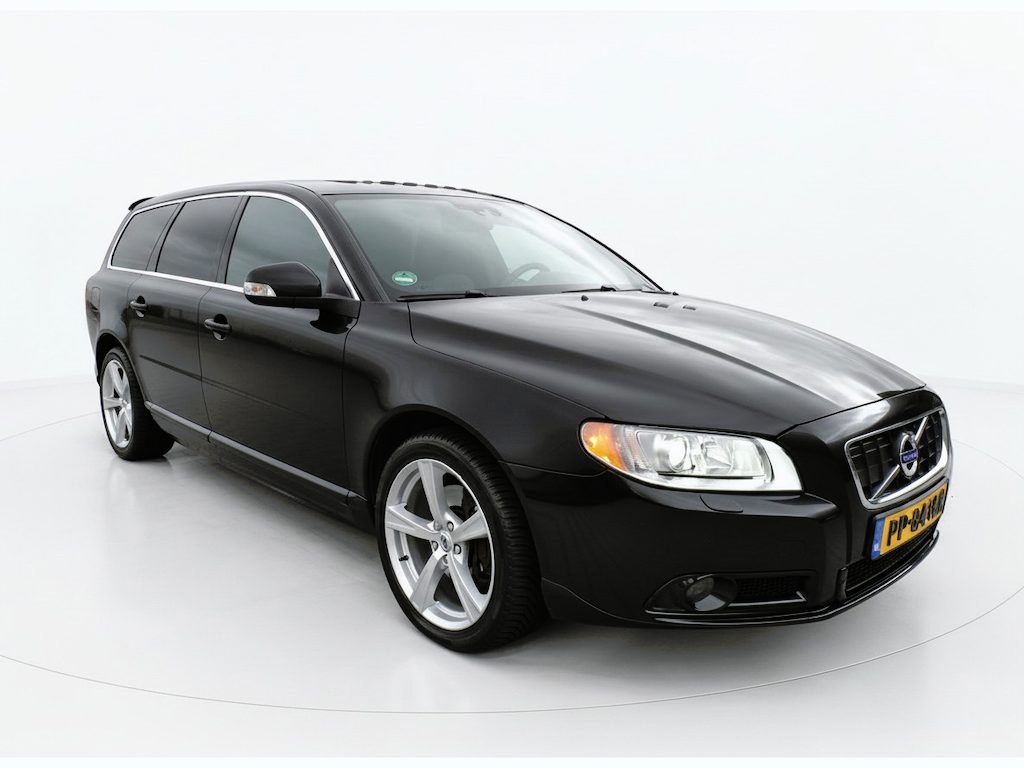 Volvo V70 3.0 T6 AWD Summum Pano-Leder-Memory