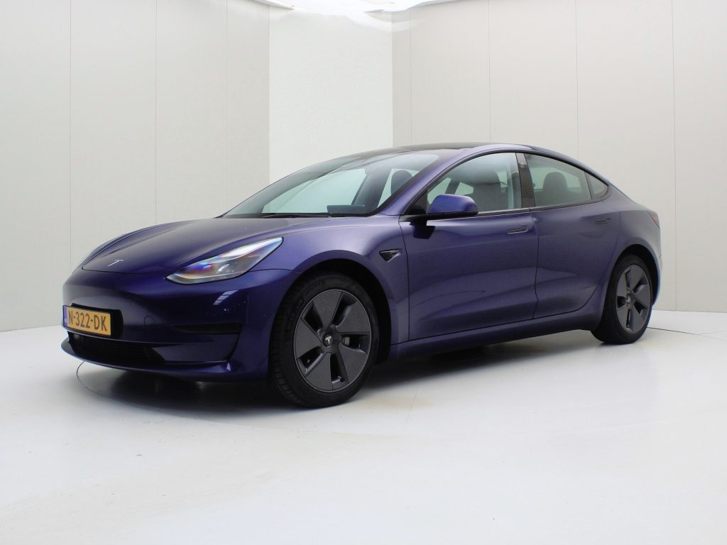 Tesla Model 3 Standard Plus RWD