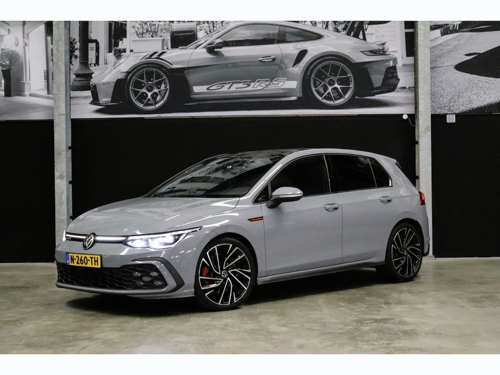 Volkswagen Golf 2.0 TSI GTI|Pano|stoelverwarming|Stuurverwarming|