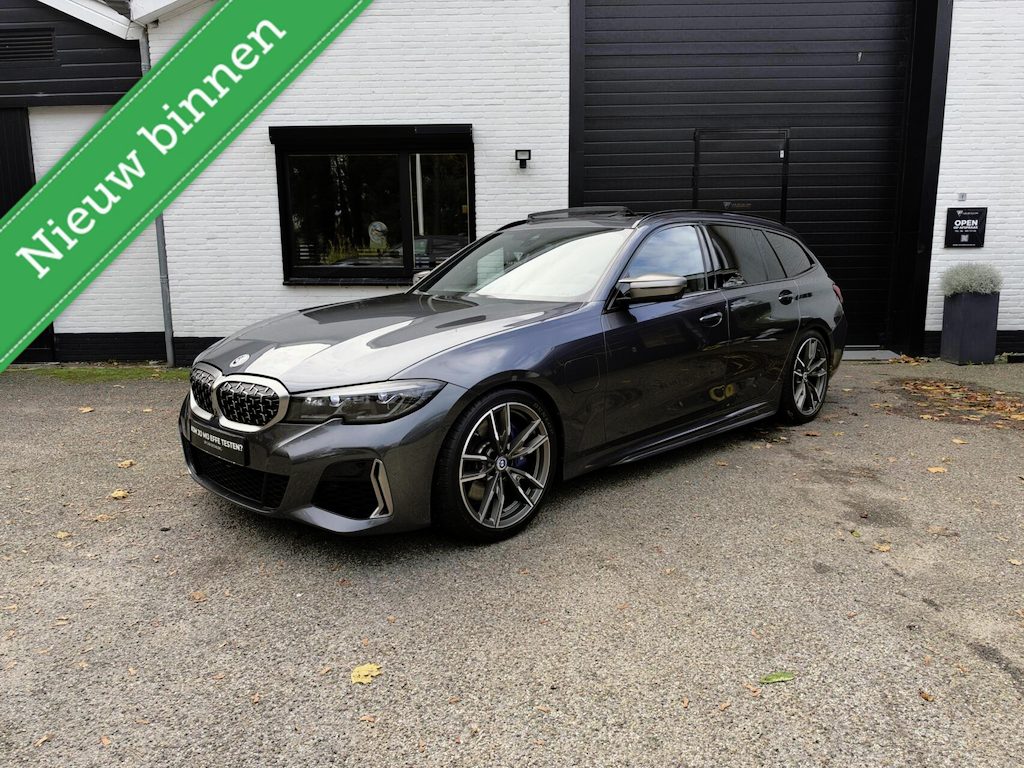 BMW 3-Serie Touring 330e High Executive